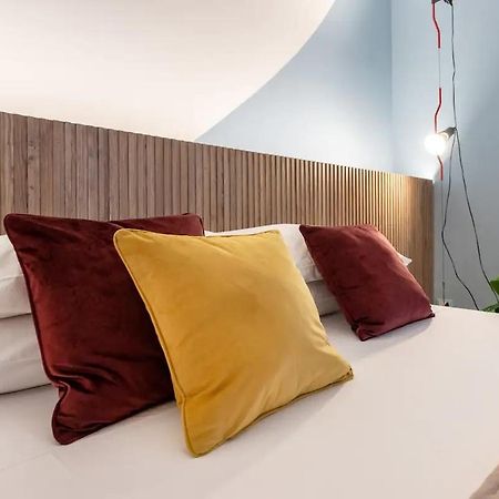 Appartamento Siciliaholic Modern House Aeroporto di Catania Fontana Rossa Esterno foto